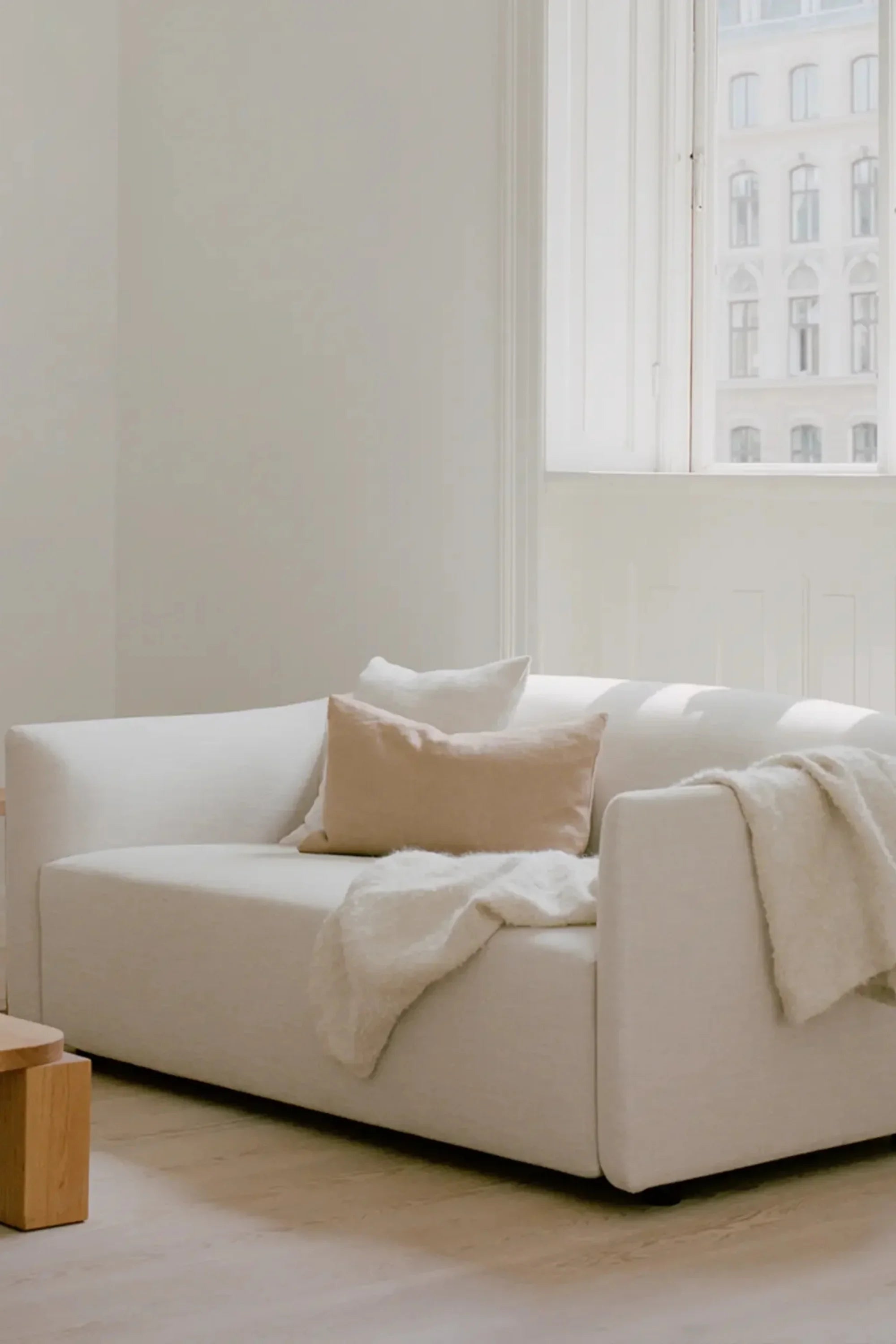 Shore Sofa 2-Seater - Extended Base