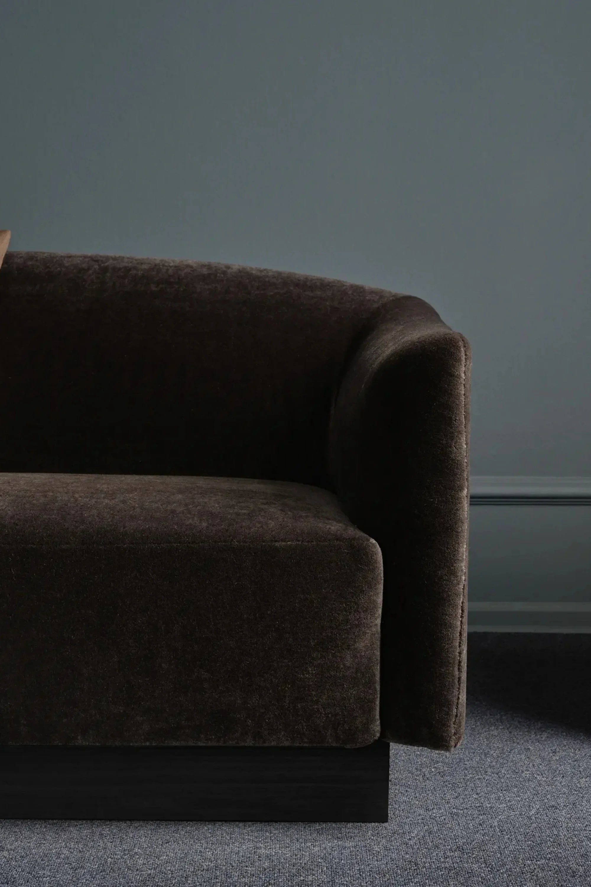 Shore Sofa 3-Seater Plinth - Romo Linara Umber