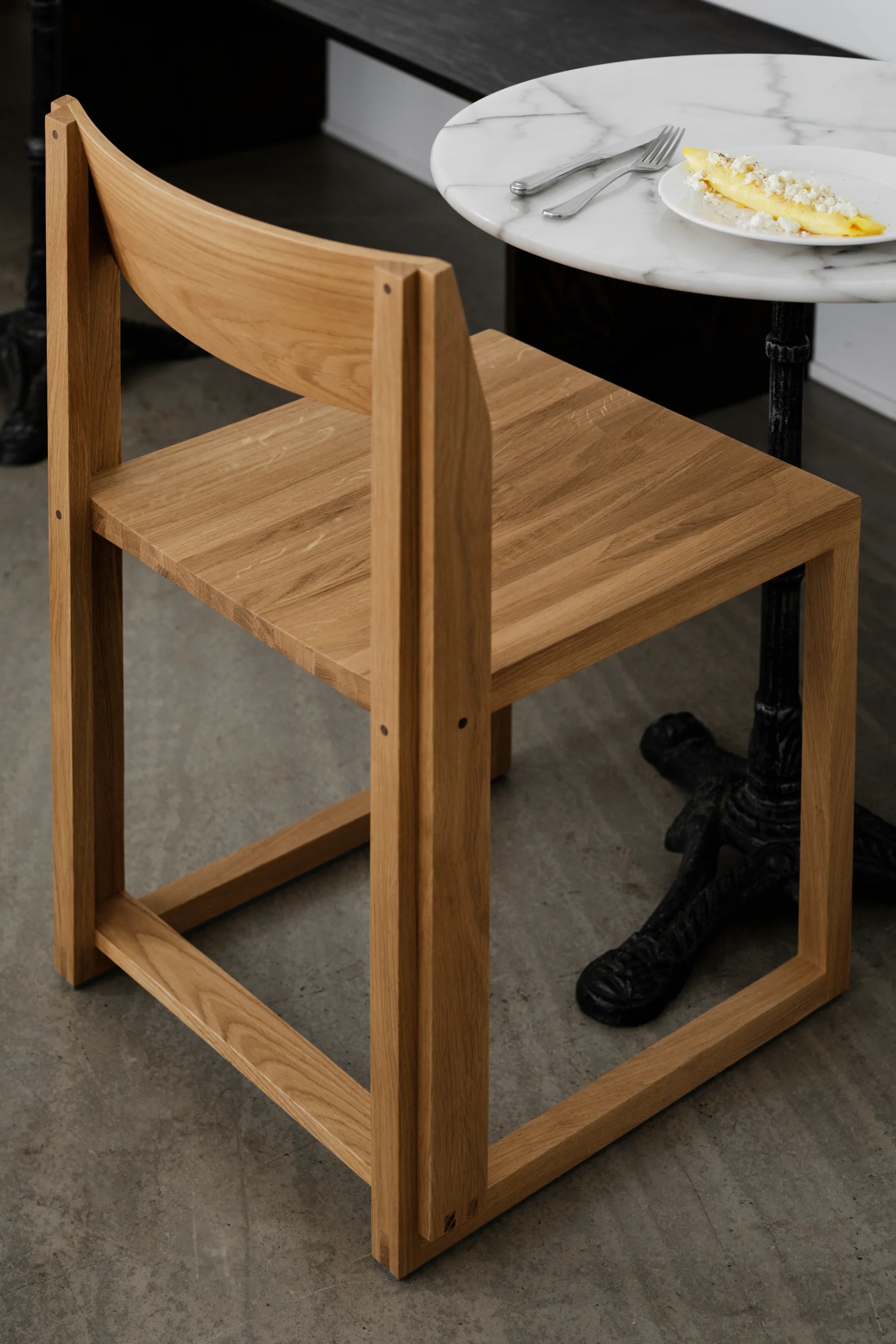 Outline Chair - THAT COOL LIVING