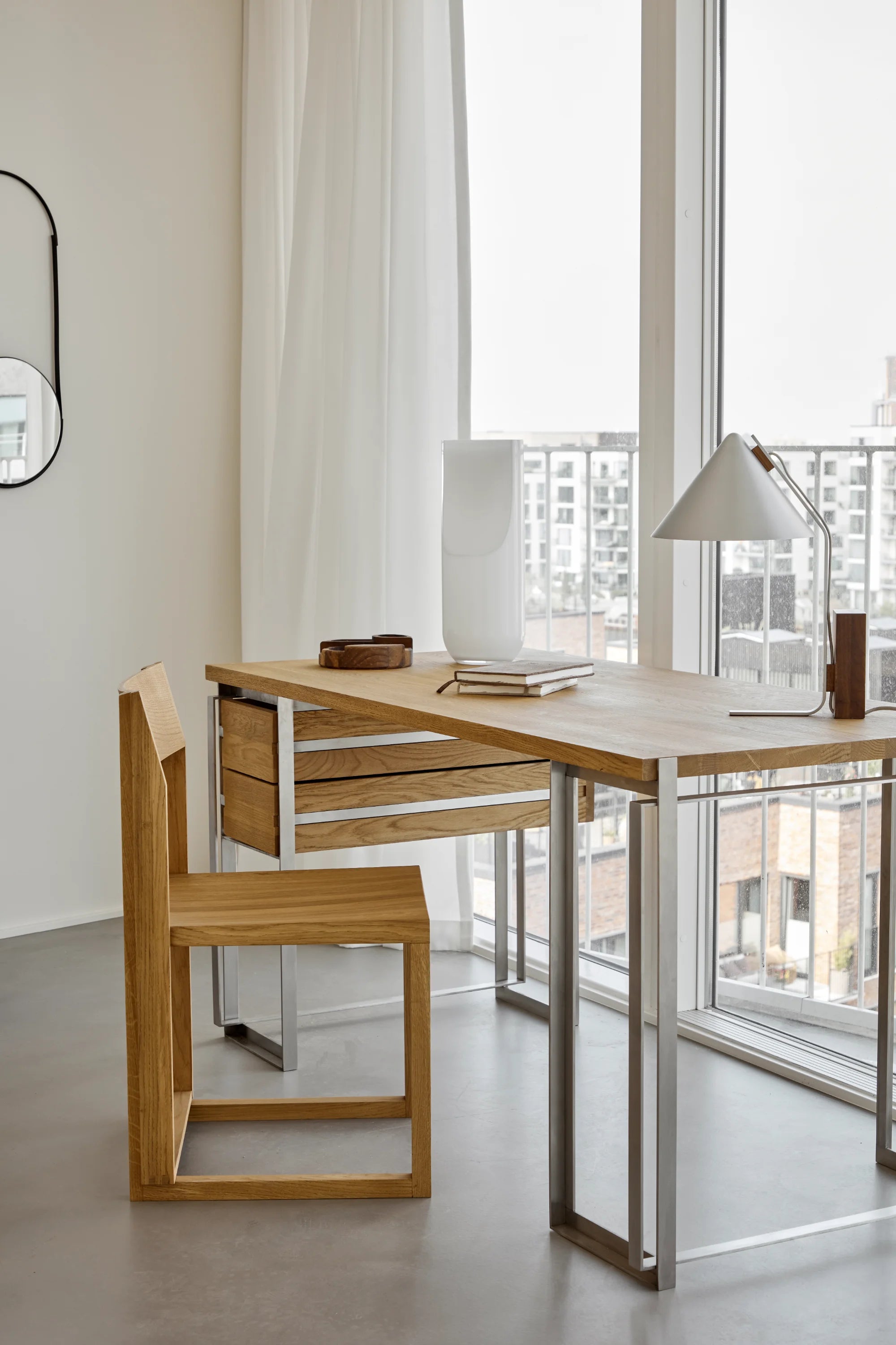 Outline Chair - THAT COOL LIVING