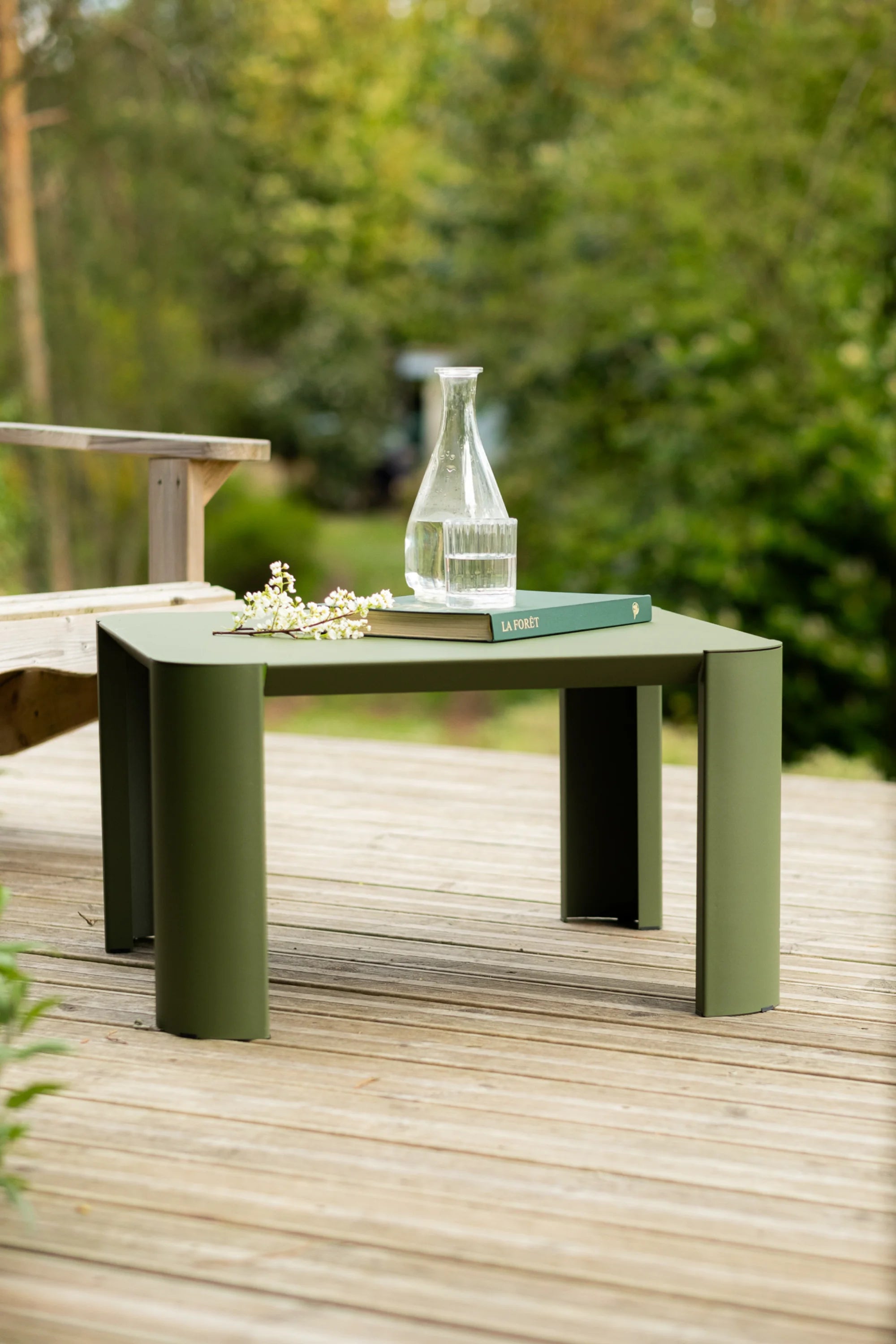 Outdoor Fli Coffee Table