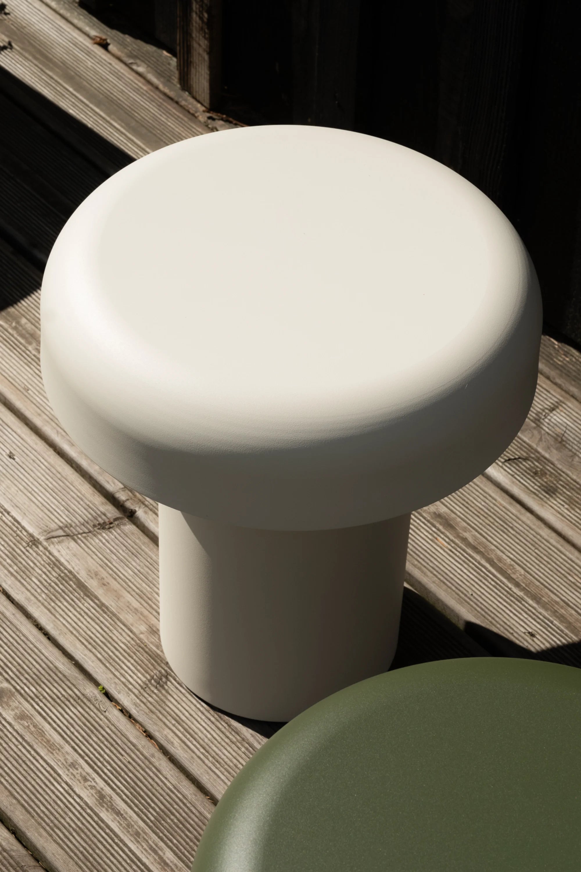 Outdoor Miko Side Table