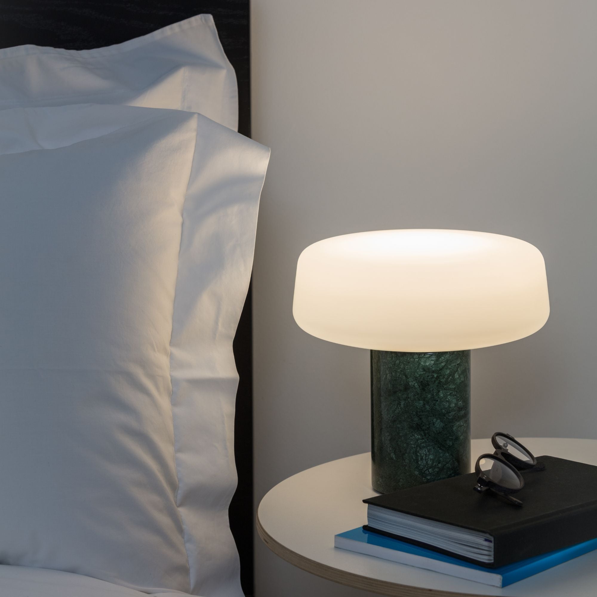 Solid Table Light Table Lamp Case
