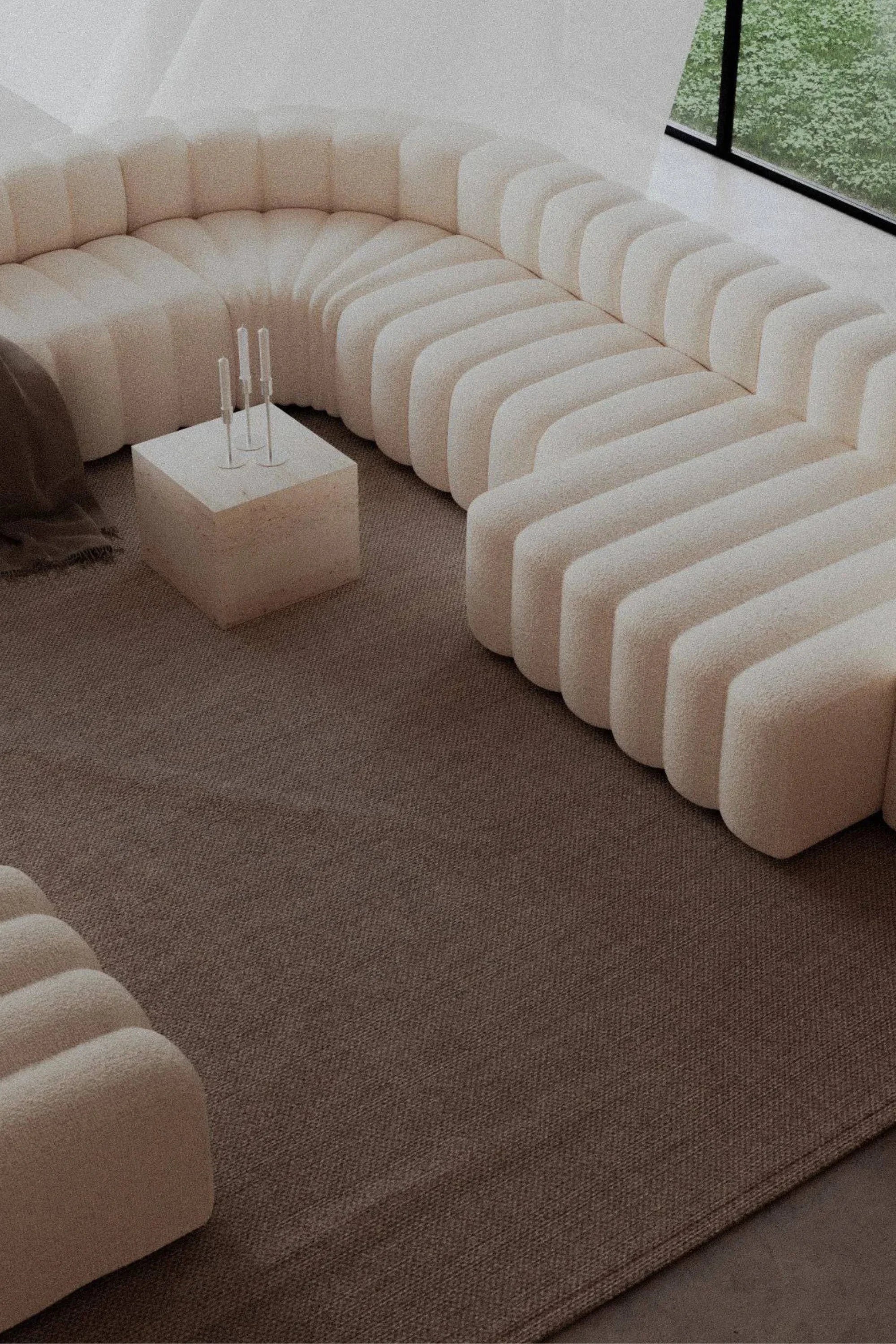 Studio Lounge Large