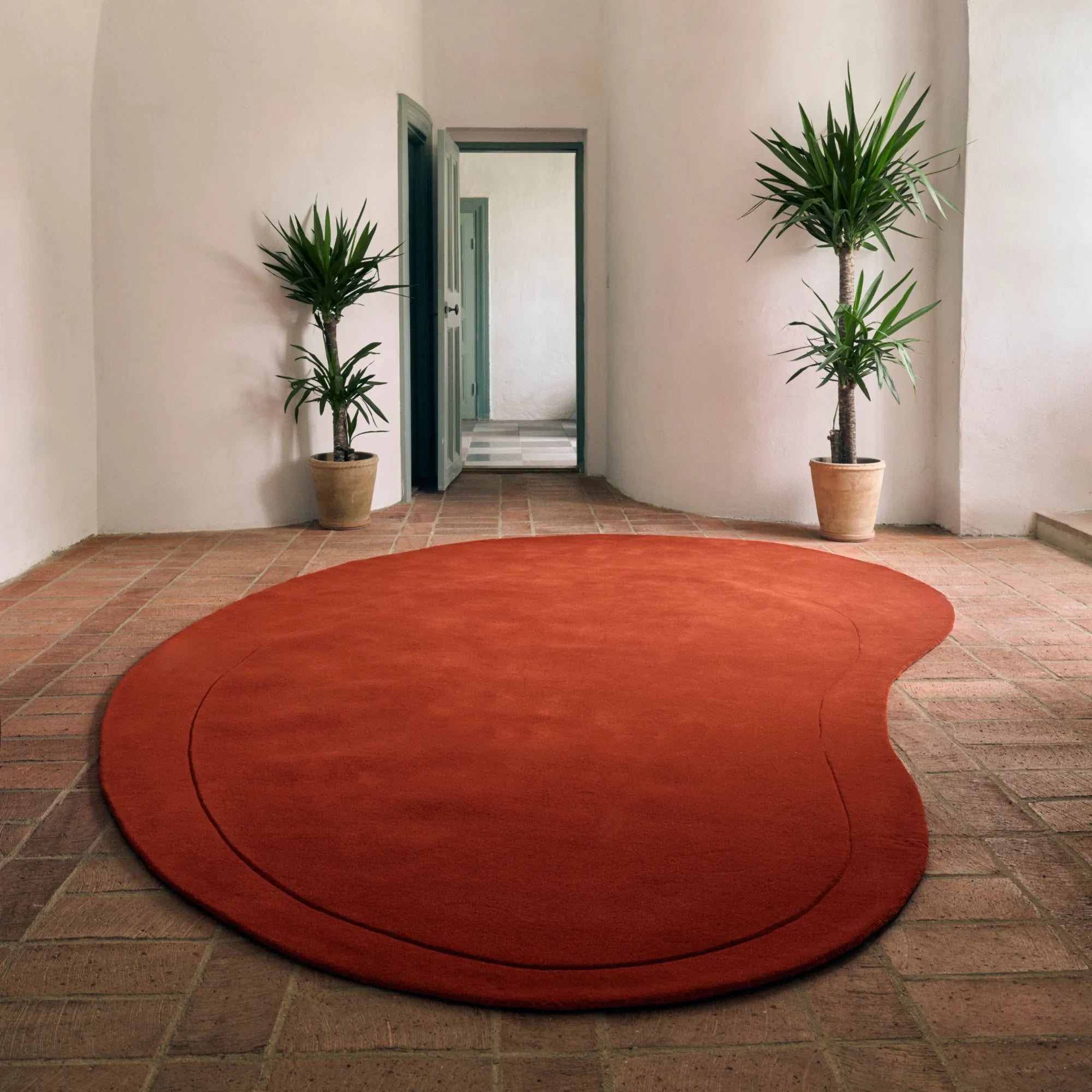 Soft and Thick Residue Wool Rug with Diamond Pattern in Gray