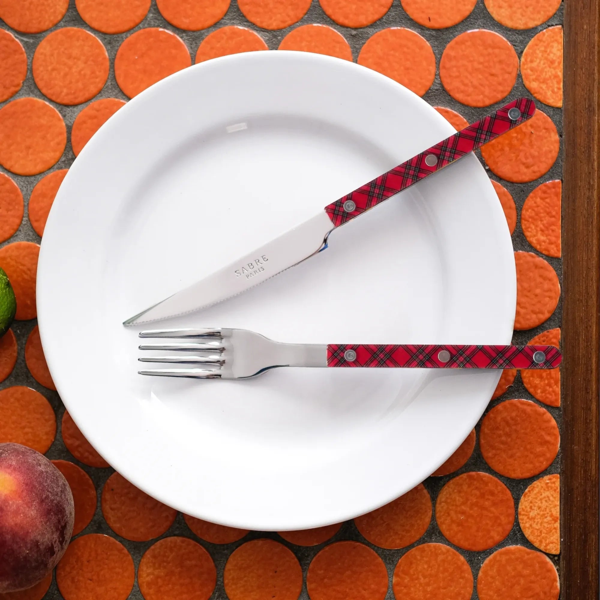 Bistrot Tartan Cutlery Set with rust-resistant and long-lasting construction