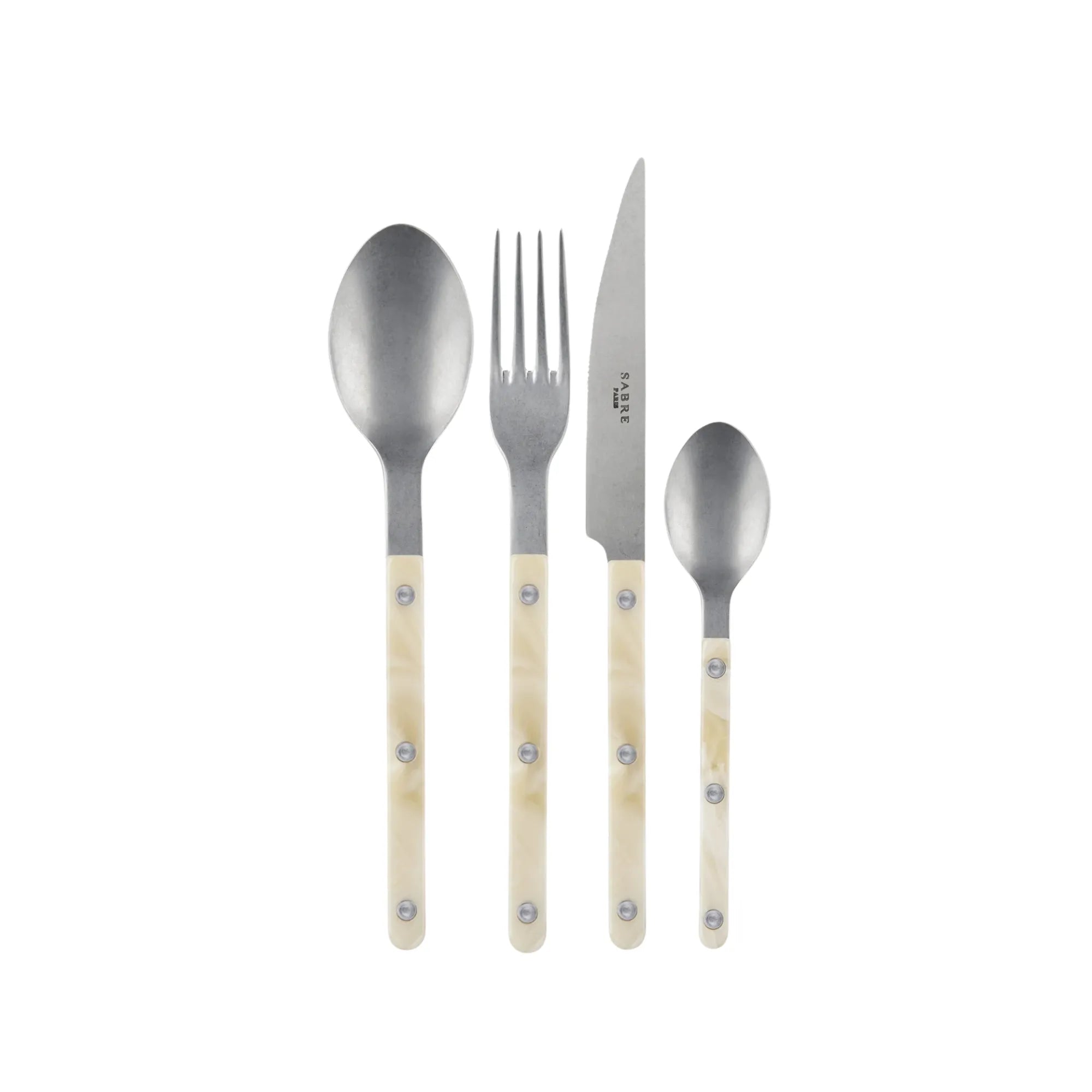 Luxurious Bistrot Horn Cutlery Set crafted with durable materials and classic design