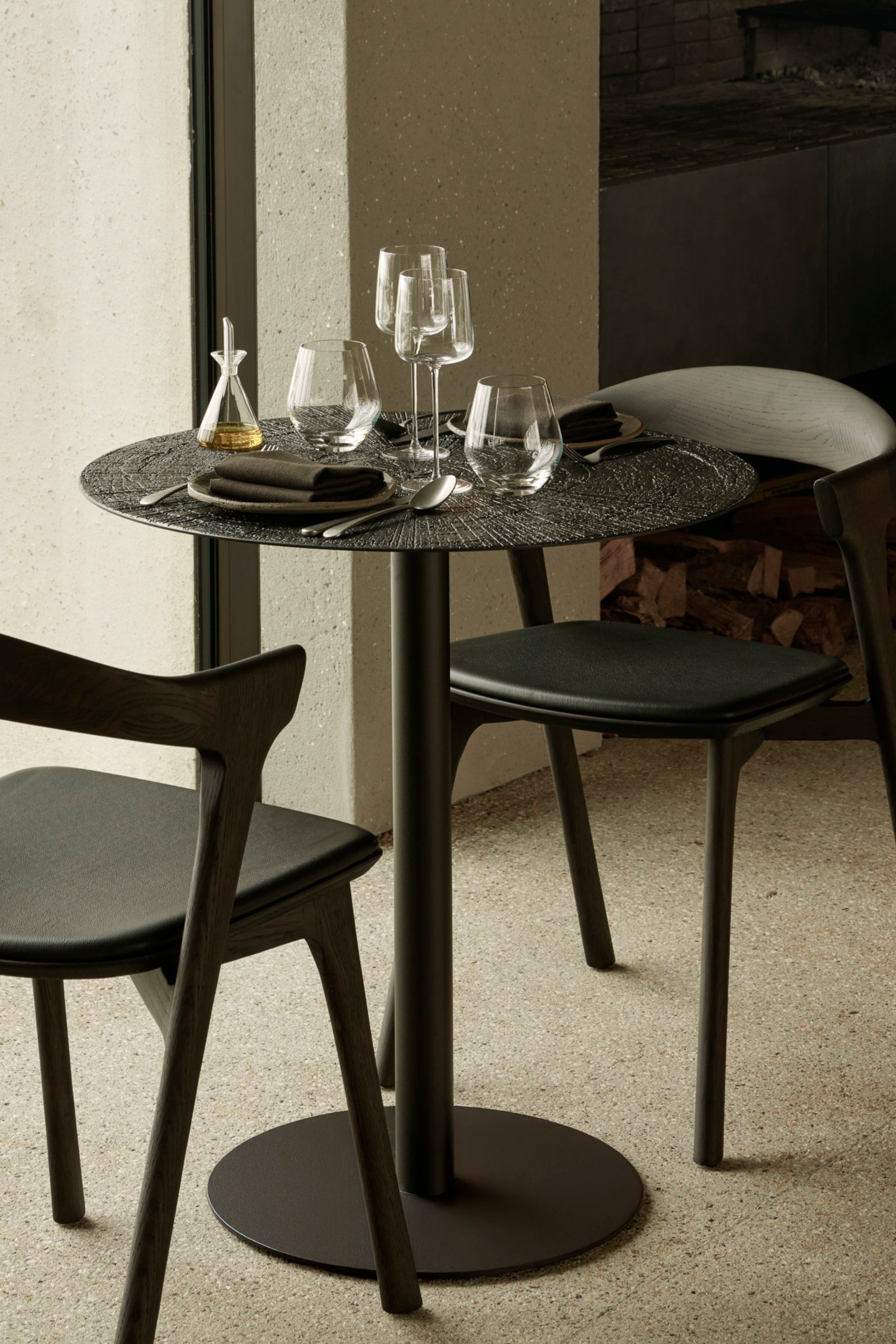 Blend Dining Table