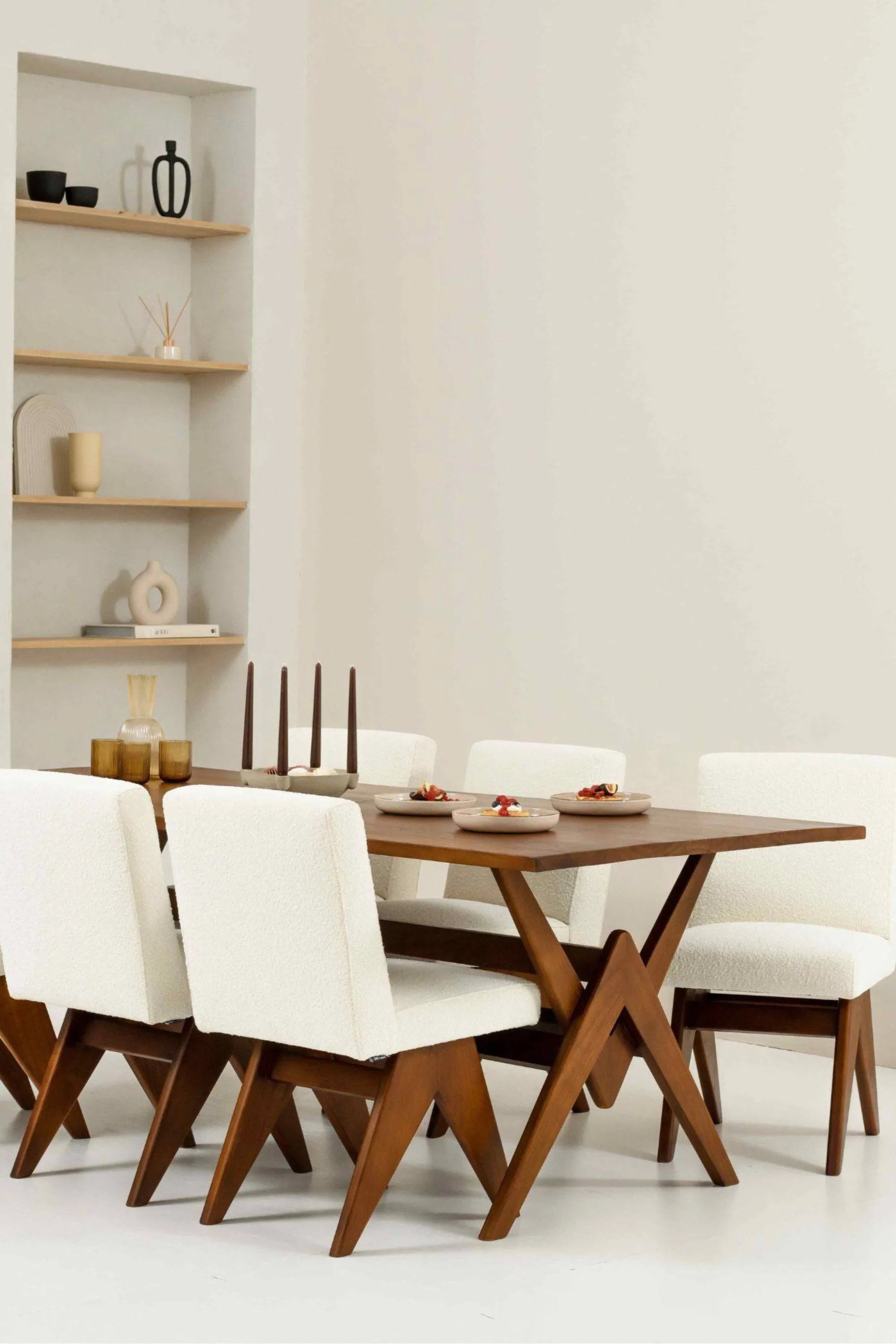 Chandigarh Dining Sofa
