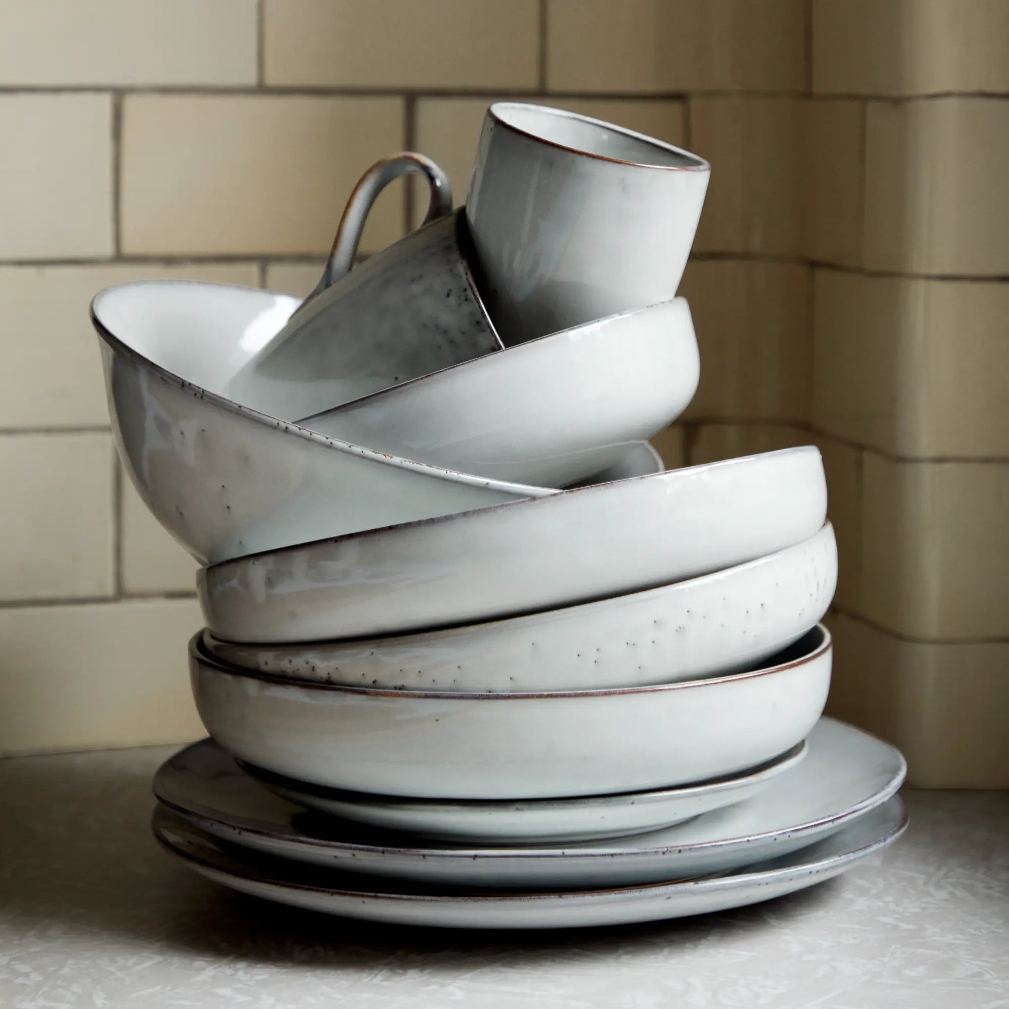 Nordic Sand Dinner Set for 4