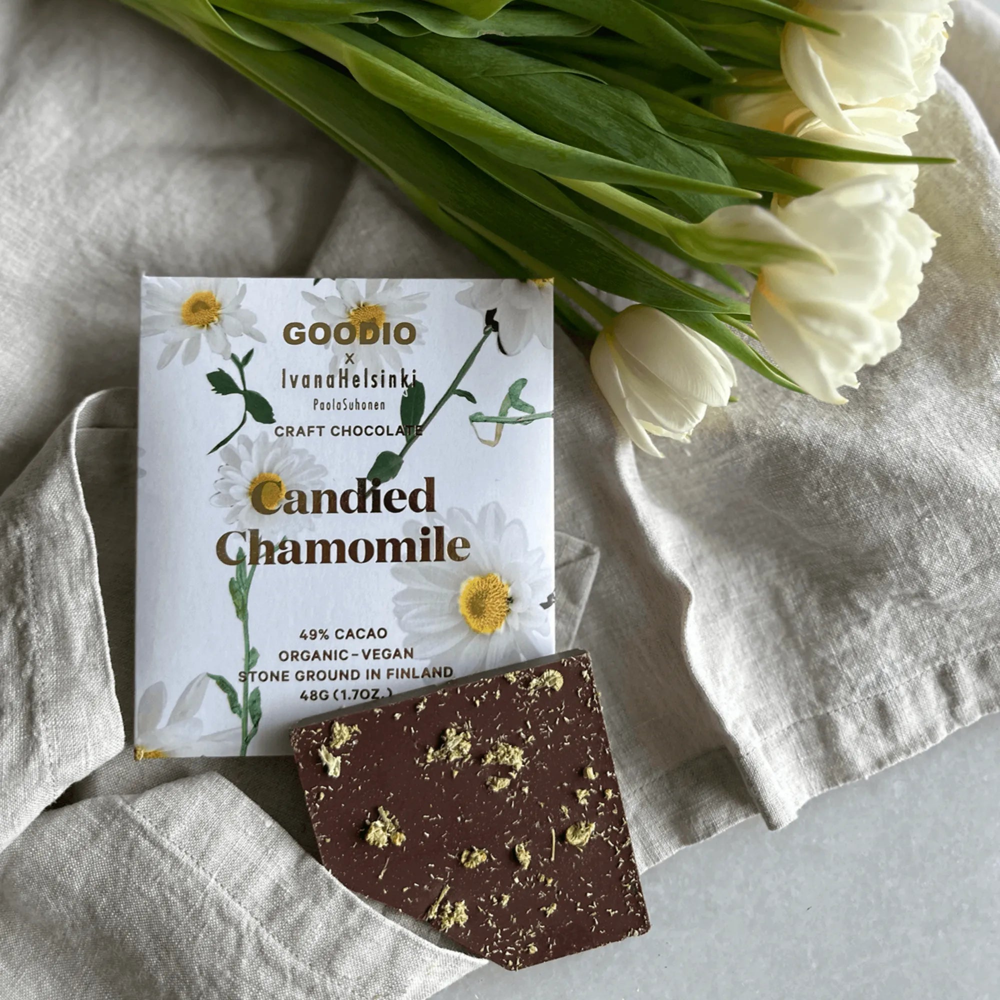 Handcrafted chamomile chocolate with 49% cocoa and a hint of sweetness