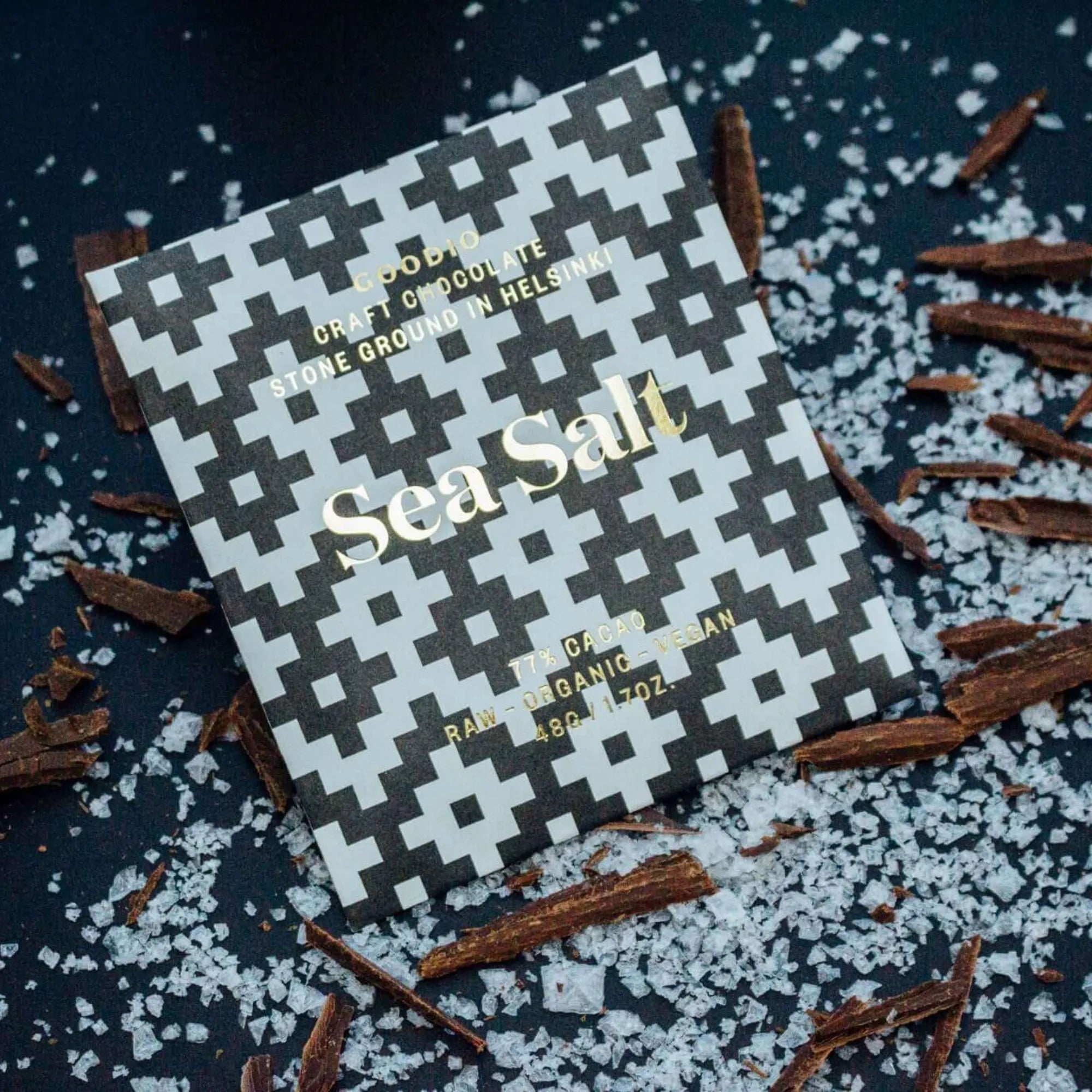 Exquisite sea salt chocolate with 77% cocoa for a luxurious treat