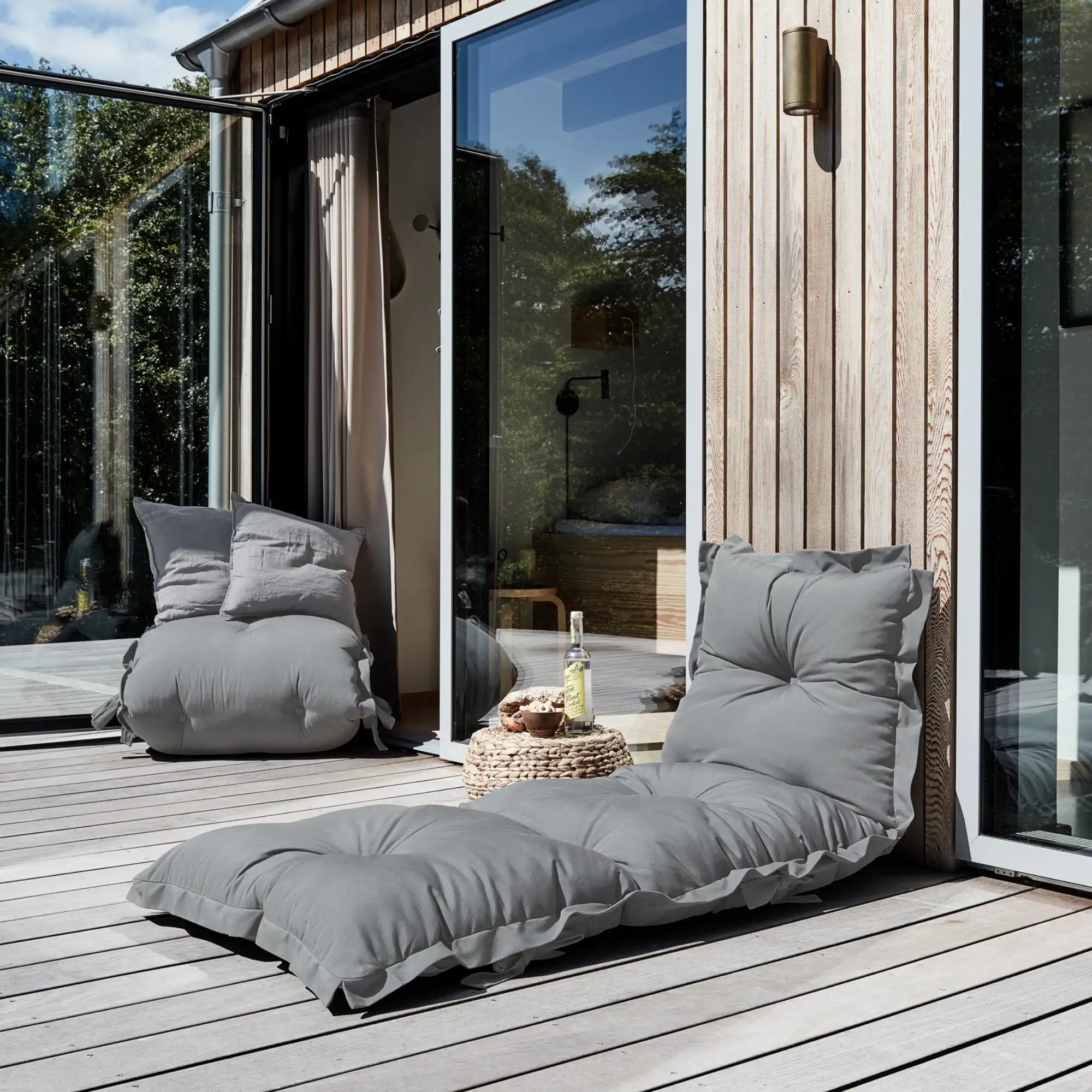 Outdoor Sit and Sleep - THAT COOL LIVING