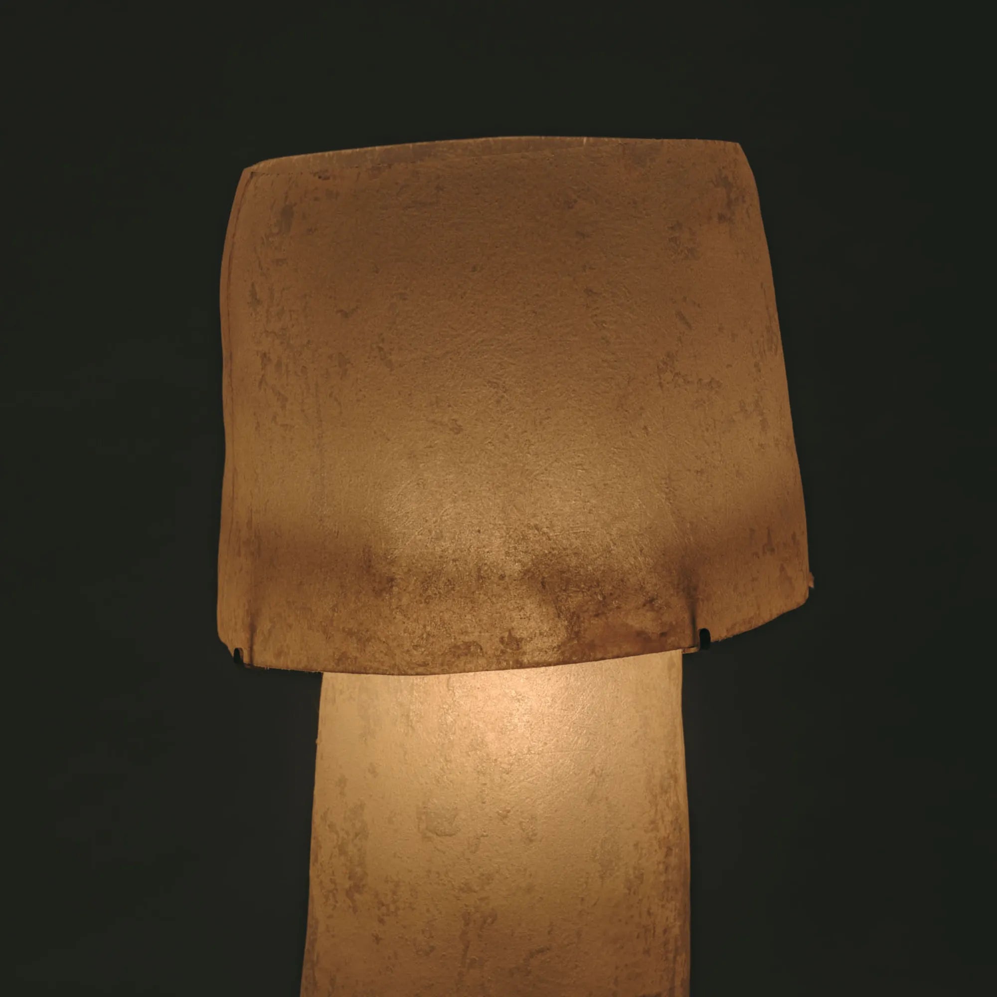 The ”Mush” Lamp (Tower) creating a relaxing ambiance in a reading nook