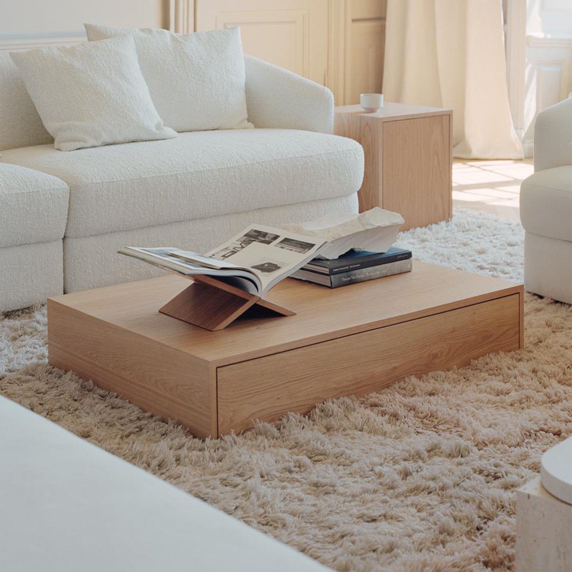 Mass Coffee Table w. Drawer