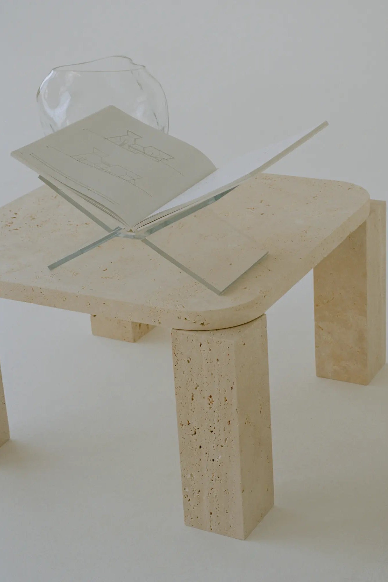 Atlas Coffee Table 60x60 - Travertine with a 60x60 size and beautiful travertine stone top