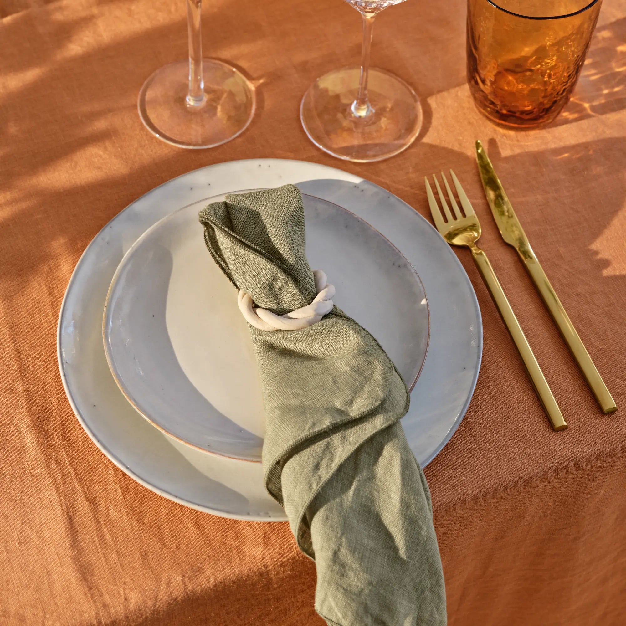 Nordic Sand Dinner Set for 4