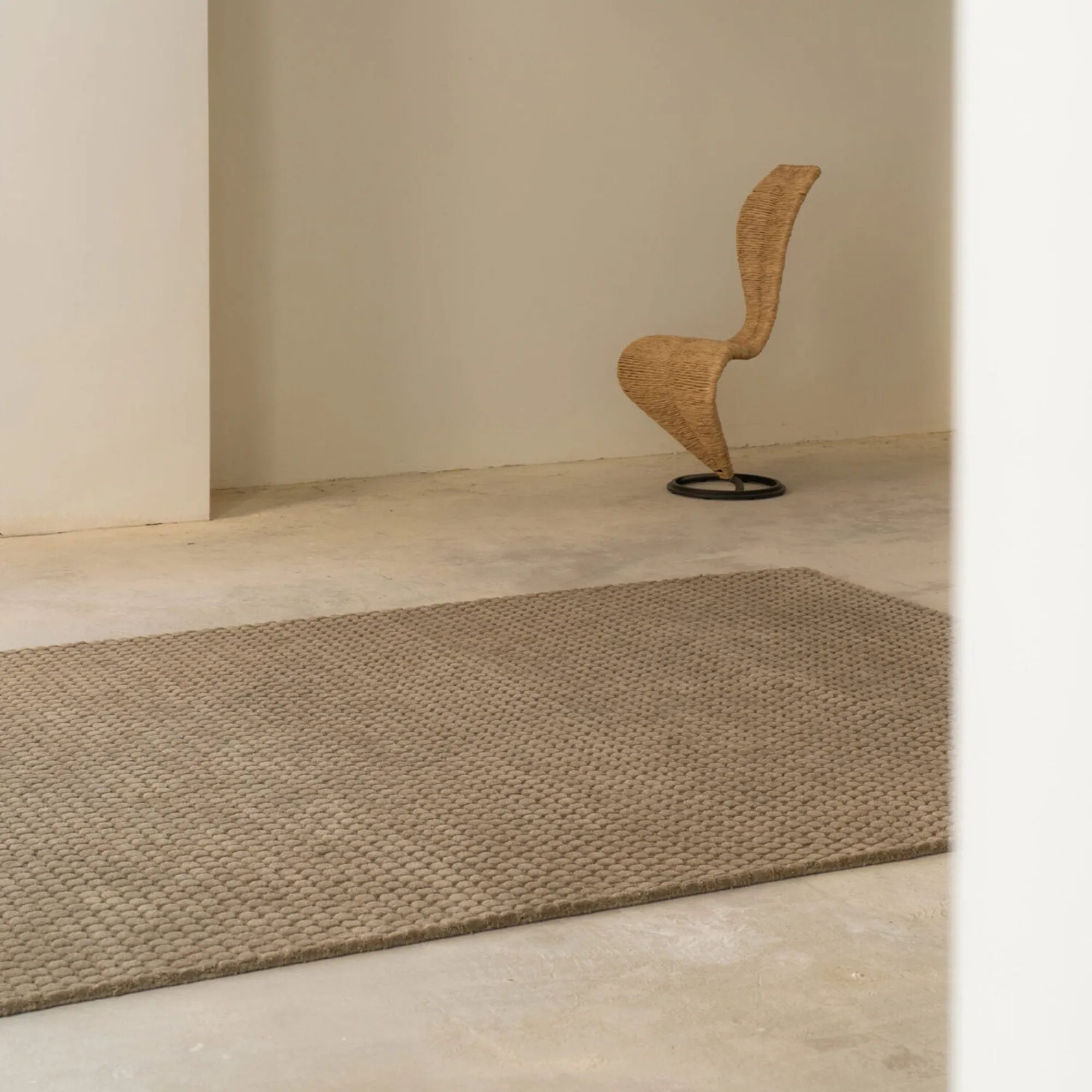 High-quality and luxurious surface rug with intricate patterns and soft texture