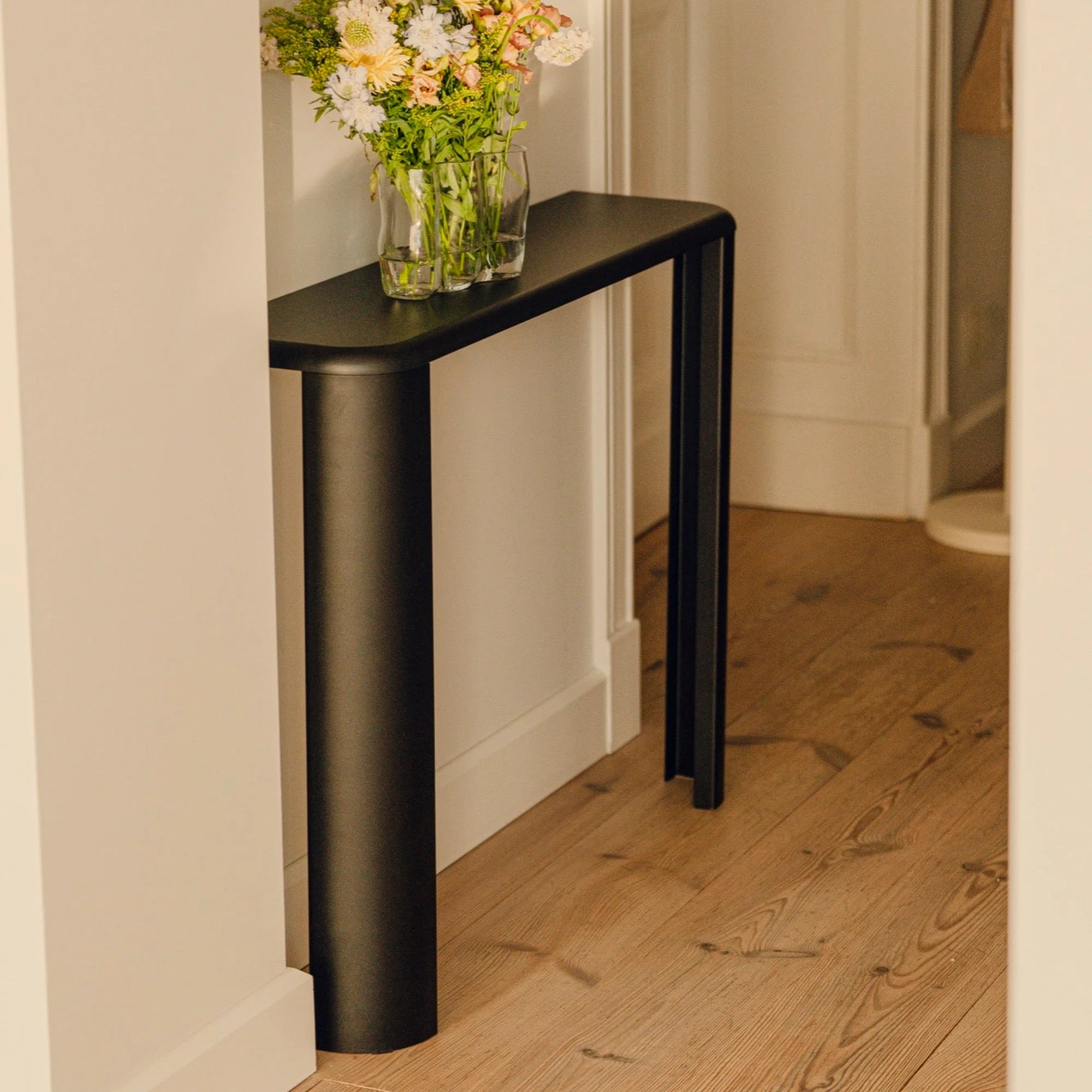 Fli Console Table