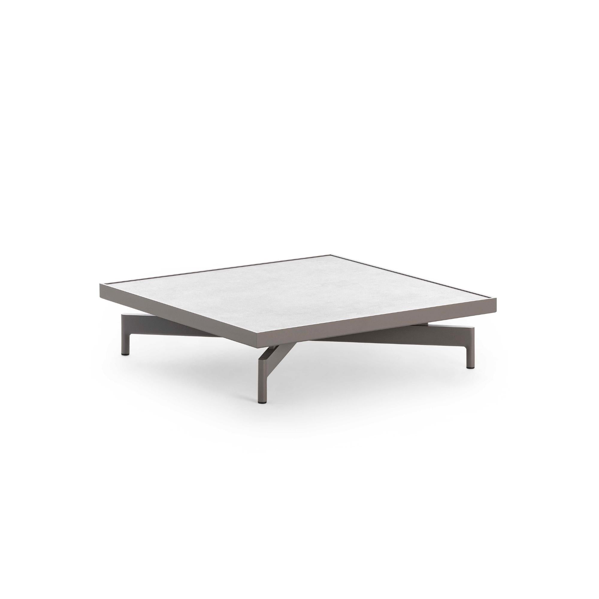Onde Square Coffee Table